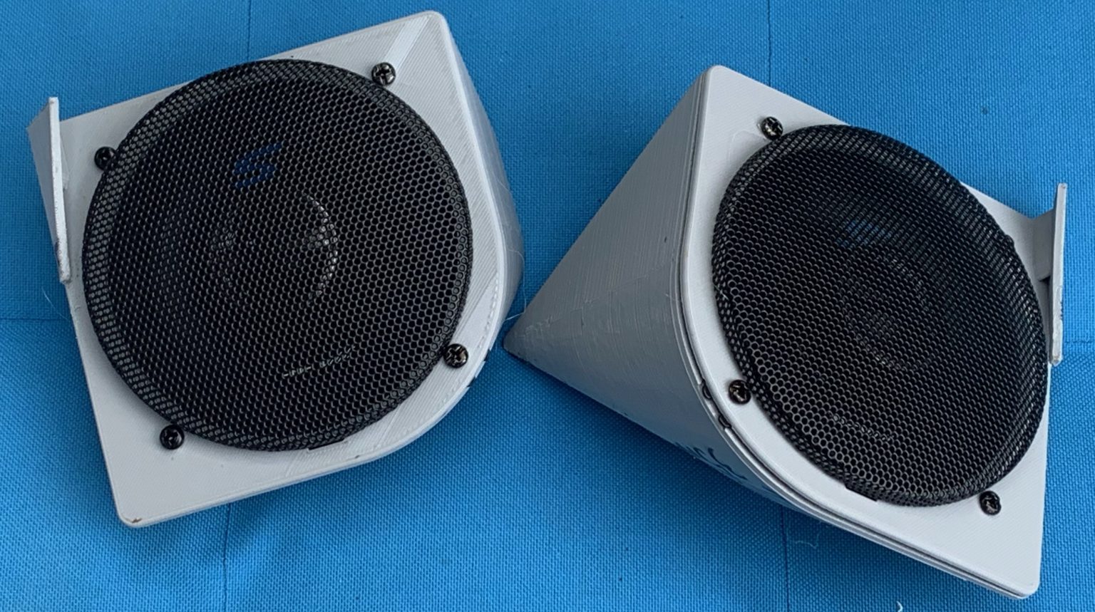 Custom car audio speaker enclosures